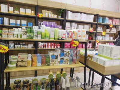 小資生活化妝品加盟店 真正有利潤效益的好項(xiàng)目與信息咨詢服務(wù)